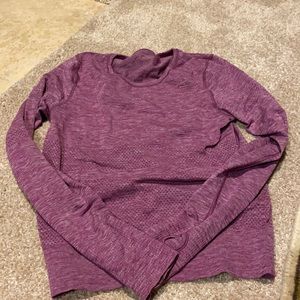 Lululemon long sleeve top